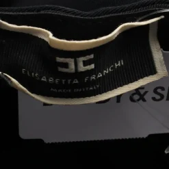 Anzug                            Größe                32