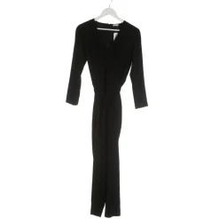 Anzug                            Größe                34