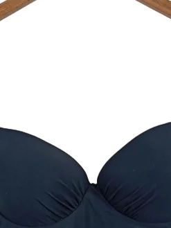 Badeanzug                            Größe                36