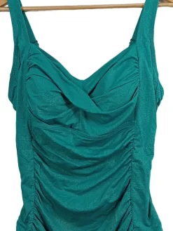 Badeanzug                            Größe                50