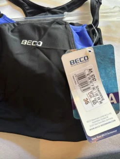 Badeanzug                            Größe                40