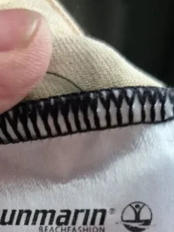 Badeanzug                            Größe                42