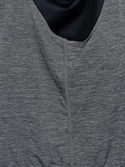 BH                            Größe                34