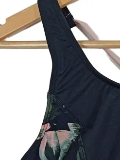 BH                            Größe                38