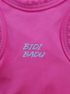 BH                            Größe                38