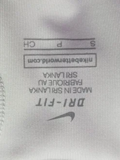 BH                            Größe                36