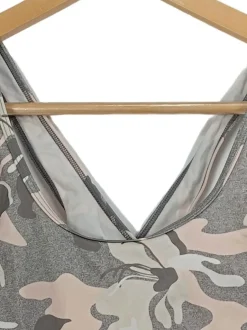 BH                            Größe                38