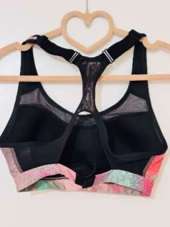 BH                            Größe                36