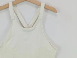 BH                            Größe                34