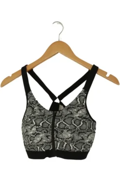 BH                            Größe                38