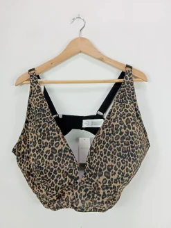 BH                            Größe                54