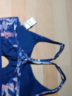 Bikini                            Größe                40