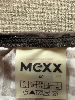 Bikini                            Größe                40