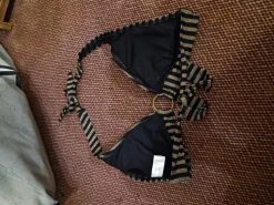 Bikini                            Größe                34