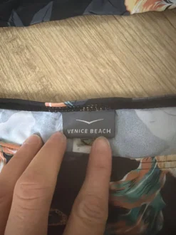 Bikini                            Größe                34