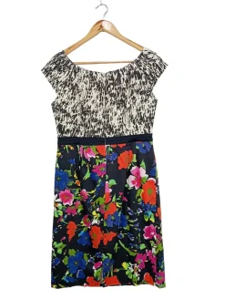 Bleistiftkleid                            Größe                40