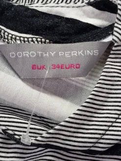 Bleistiftkleid                            Größe                34