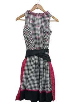 Dirndl                            Größe                34