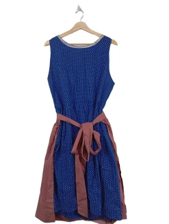 Dirndl                            Größe                50