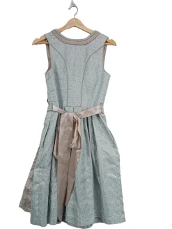 Dirndl                            Größe                36