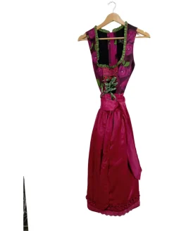 Dirndl                            Größe                38