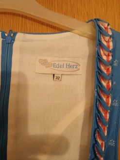 Dirndl Größe 32