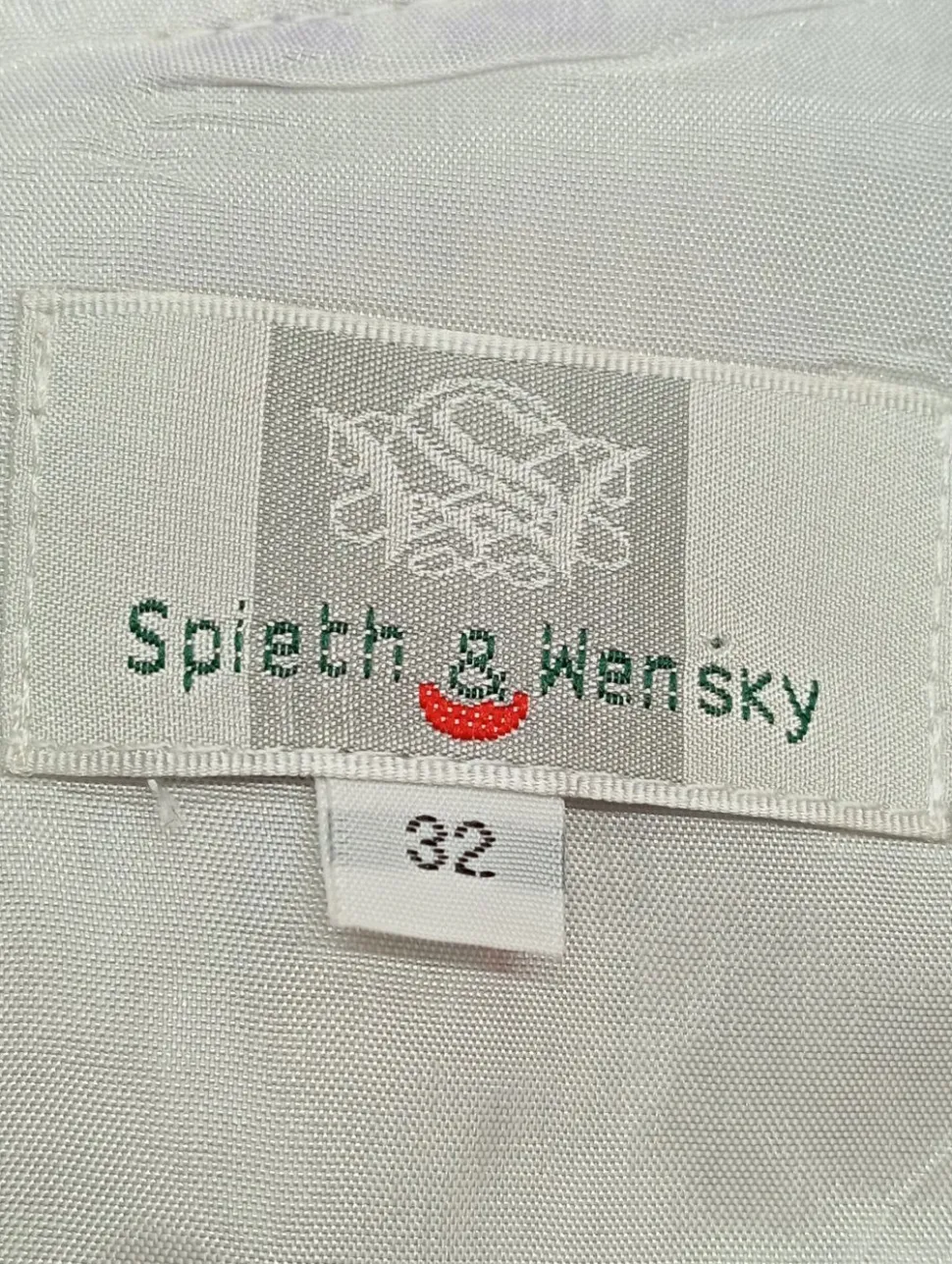 Dirndl Größe 32