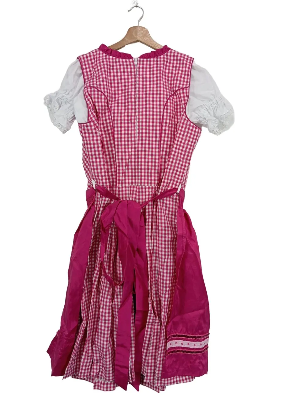 Dirndl Größe 46