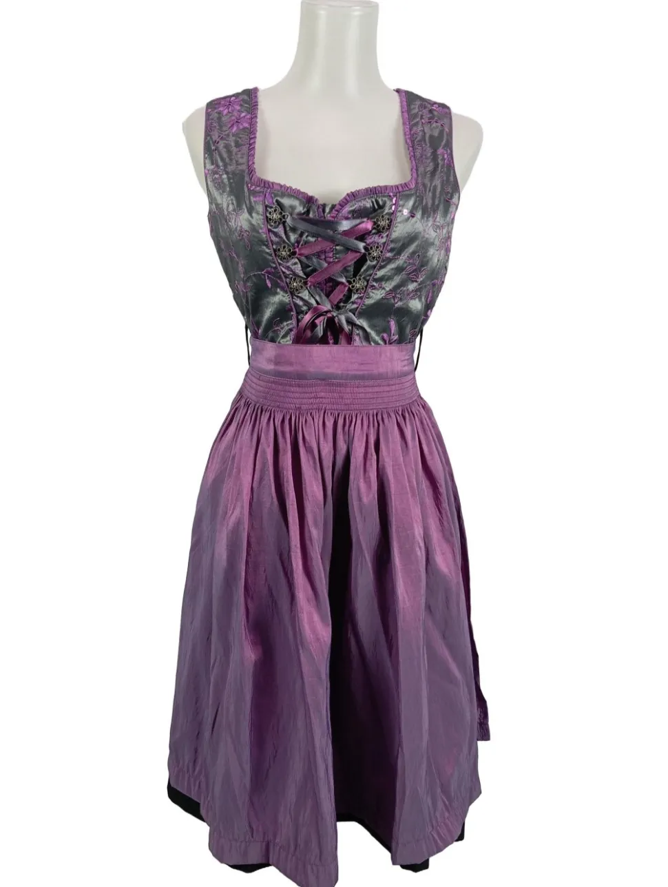 Dirndl Größe 40