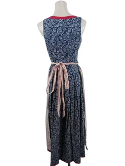 Dirndl                            Größe                38