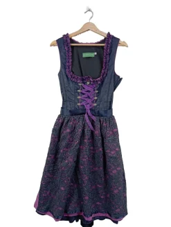 Dirndl                            Größe                40