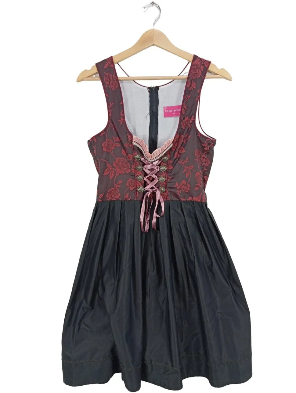 Dirndl Größe 36