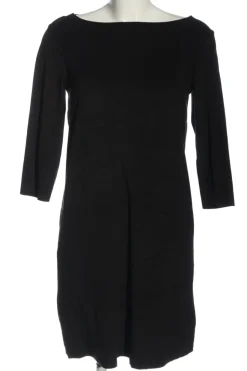 Etuikleid                            Größe                34