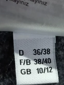 Feinstrickpullunder                            Größe                36