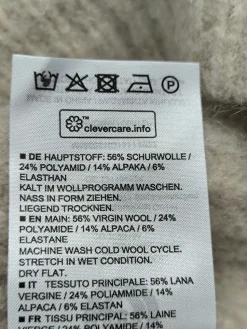 Feinstrickpullunder                            Größe                36