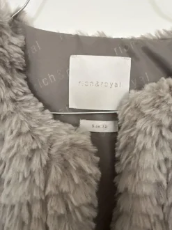 Fellweste                            Größe                40