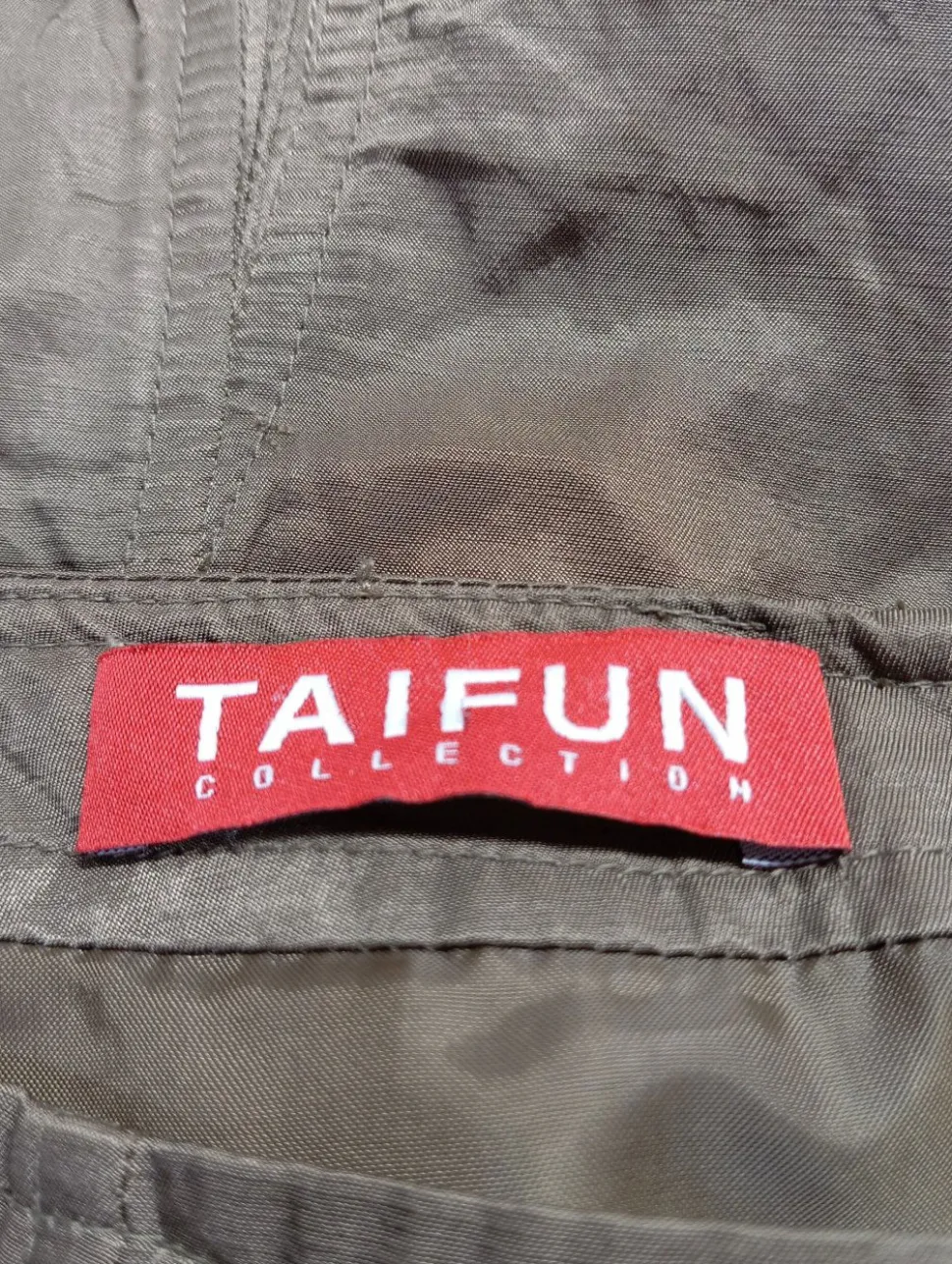 Glockenrock Größe 40