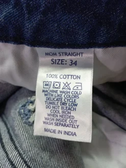 High Waist Jeans                            Größe                44