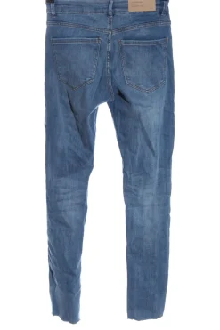 High Waist Jeans                            Größe                34