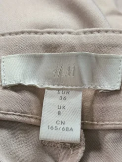 High-Waist Hose                            Größe                36