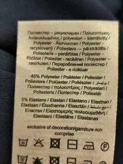 High-Waist Hose                            Größe                36