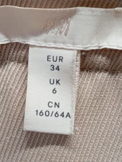 High-Waist Hose Größe 34