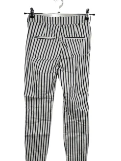 High-Waist Hose                            Größe                36