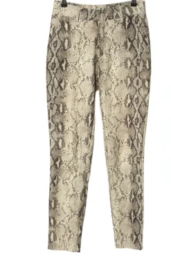 High-Waist Hose                            Größe                34