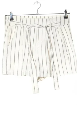 High-Waist-Shorts                            Größe                36