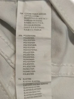 High-Waist-Shorts                            Größe                34