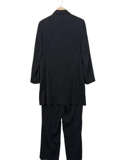 Hosenanzug                            Größe                42