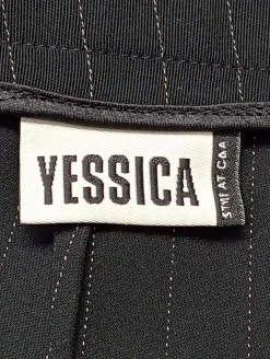 Hosenanzug                            Größe                42