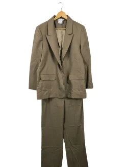 Hosenanzug                            Größe                40