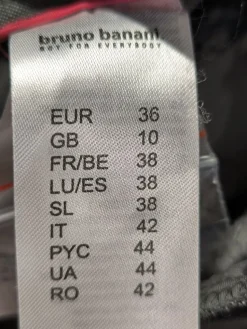 Hosenanzug                            Größe                36